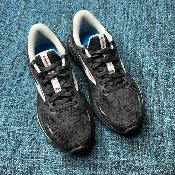 Brooks Adrenaline GTS 23 Running Shoes in Black Light Blue Purple - Picture 2 of 9